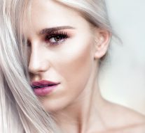 Mlada koža uz kremu protiv bora